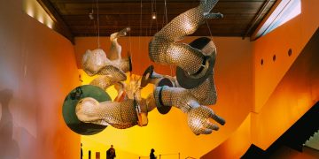 gray and white elephant figurine